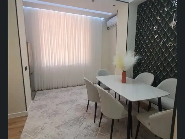 2-комн. квартира, 1 этаж, 53 м², 8мкр, Худжанд