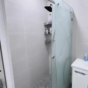 Душевая перегородка, Худжанд