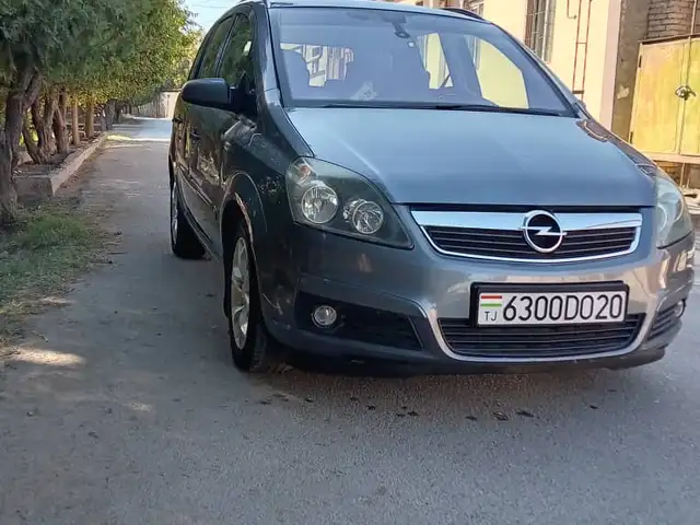 Opel Zafira