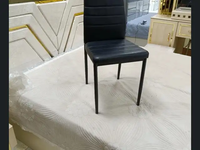 Стул, Душанбе