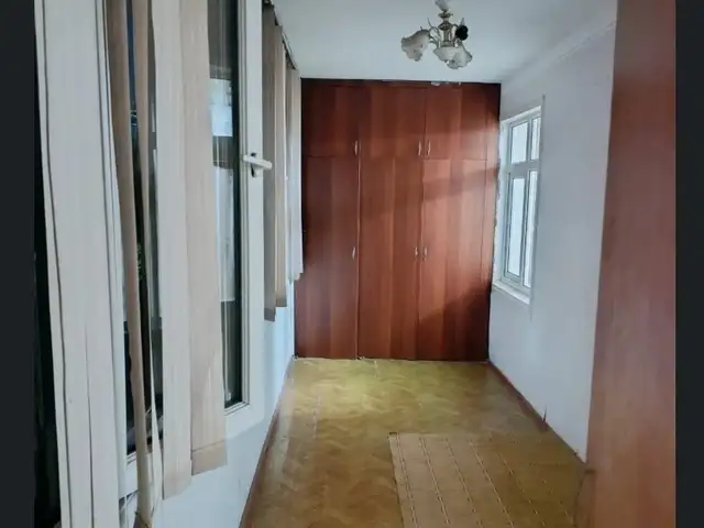 4-комн. квартира, 3 этаж, 85м², 102 мкр, Душанбе