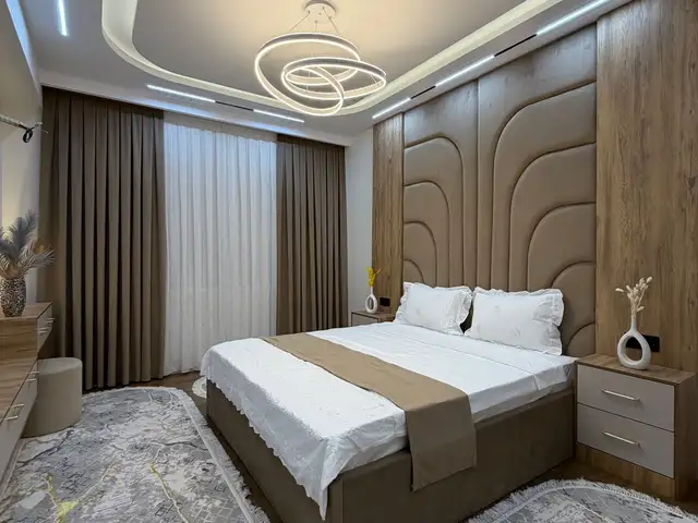 4-комн. квартира, 4 этаж, 76 м², 8мкр, Худжанд - 5