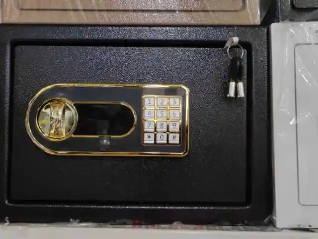 Сейф 25, Душанбе