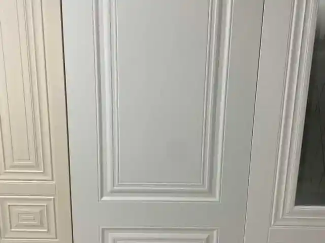 Дверь, Душанбе