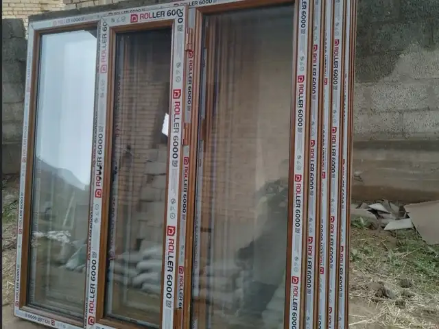 Тирезахо, Душанбе
