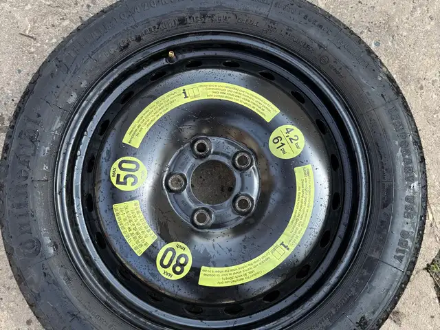 Запаска Барои Mercedes R17, Душанбе