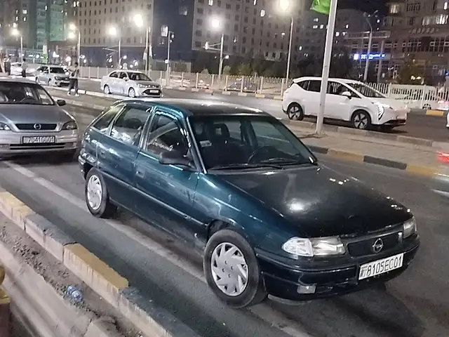 Opel Astra F