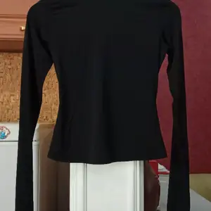 Лонгслив, Душанбе