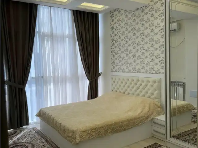 2-комн. квартира, 12 этаж, 74м², И Сомони, Душанбе