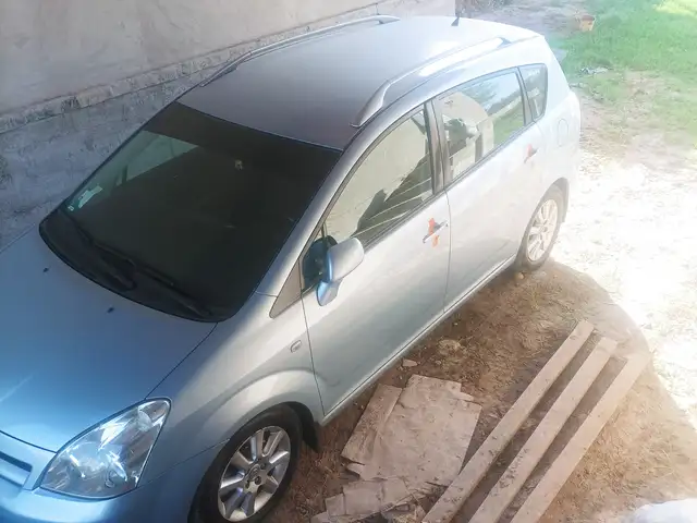 Toyota Corolla Verso