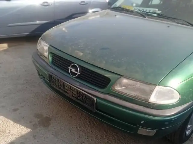 Opel Astra F