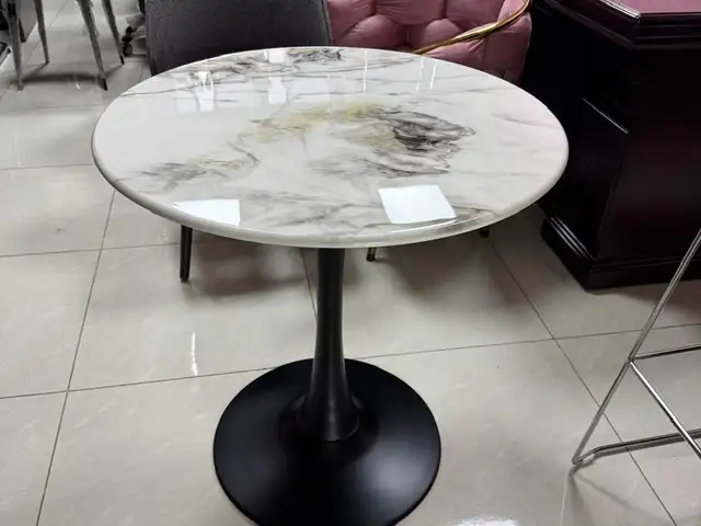 Стол, Душанбе