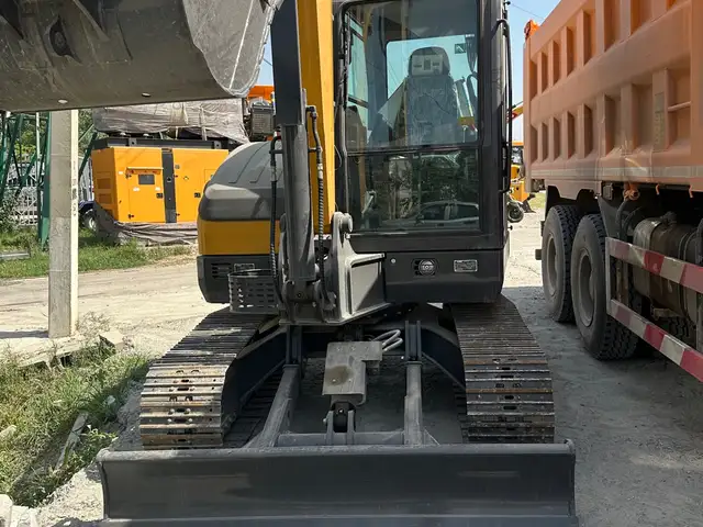 Экскаватор XCMG, Душанбе