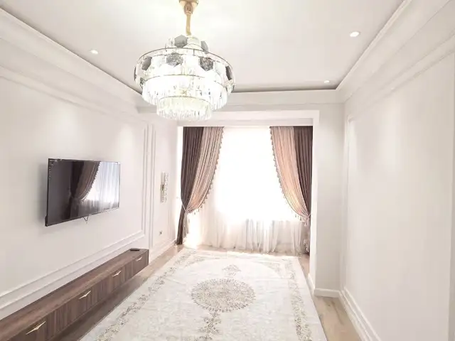 3-комн. квартира, 14 этаж, 83 м², И.Сомони Славянский университет, Душанбе