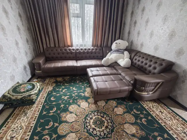 Диван, Худжанд