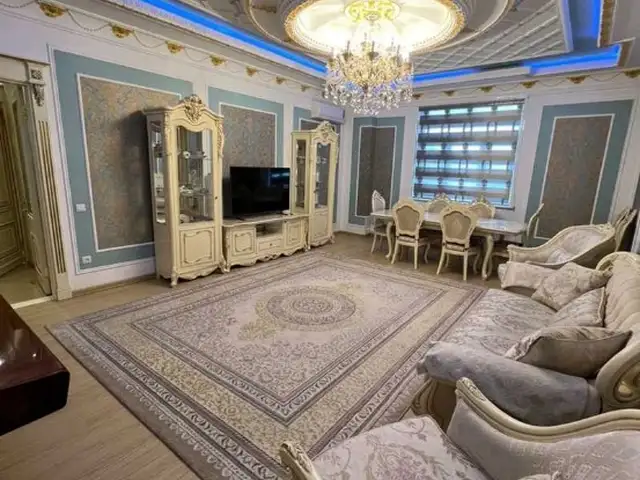 3-комн. квартира, 6 этаж, 120м², Oера балет, Душанбе