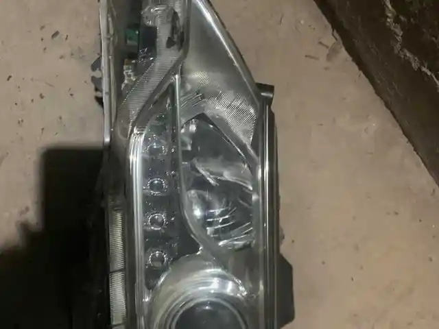 Фары от Toyota, Душанбе