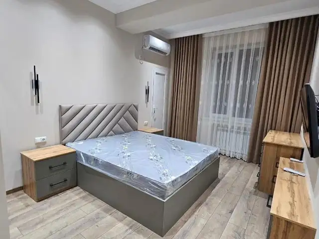2-комн. квартира, 9 этаж, 65м², сомони, Душанбе