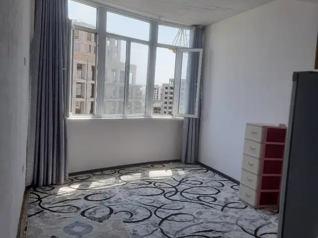 1-комн. квартира, 7 этаж, 55 м², 18 мкр, Худжанд