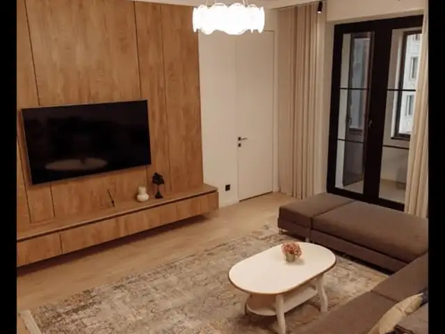 4-комн. квартира, 15 этаж, 160м², сомони, Душанбе