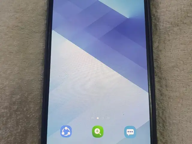Samsung Galaxy A7, Хуҷанд