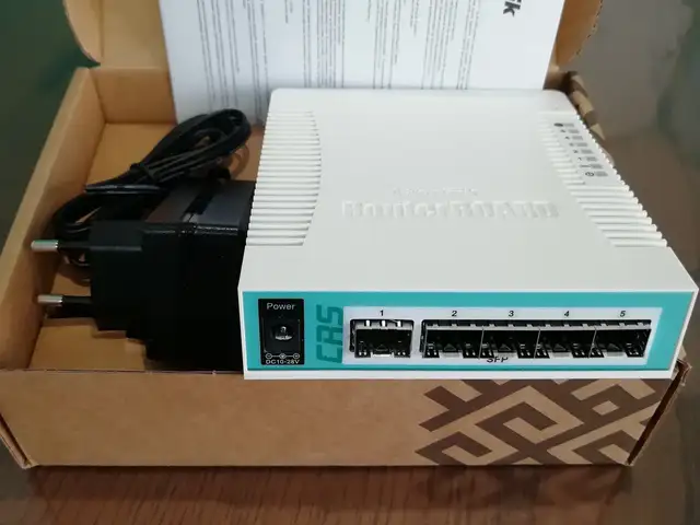 Коммутатор MikroTik CRS106-1C-5S, Душанбе