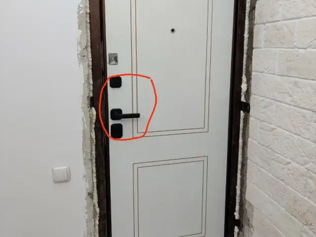 Дверь входной, Худжанд