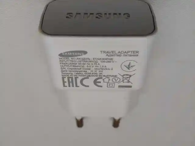 Зарядное устройство от Samsung, Душанбе