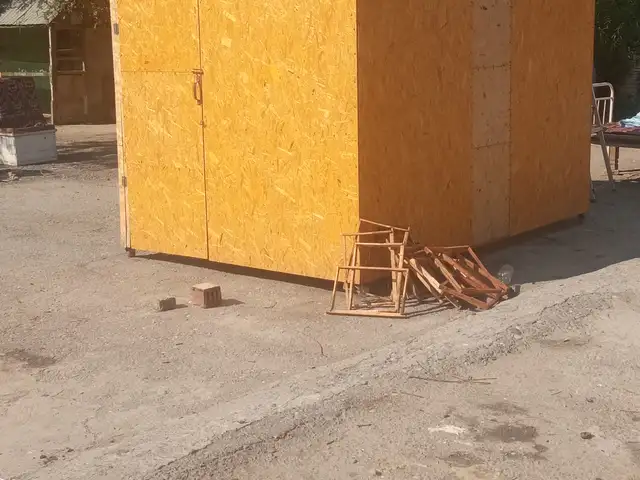Домик для птиц, Конибодом