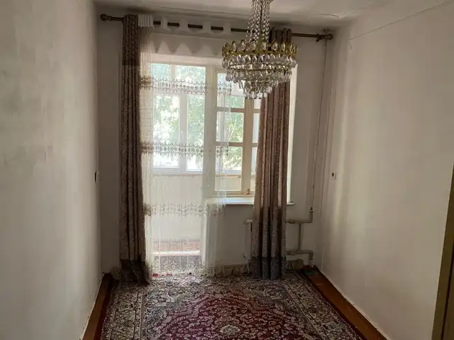 Комната в 2-комн. квартире, 2 этаж, 20м², 82мкр, Душанбе