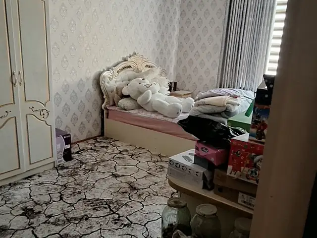 1 этажн. 5-комн. дом, 6 соток, 27 мкр, Хуҷанд
