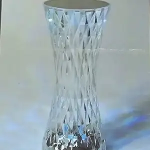 Кристальный настольный светильник, Душанбе