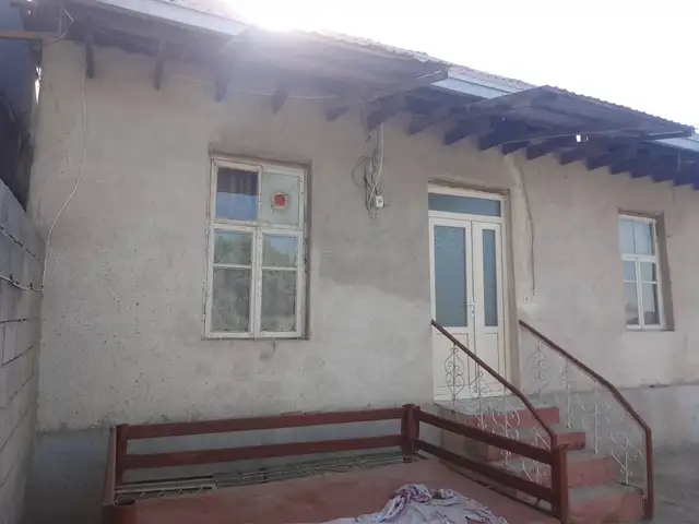 1 этажн. 6-комн. дом, 6 соток, Дадобой Холматов, Хуҷанд