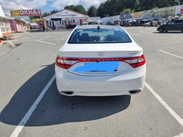 Hyundai Grandeur