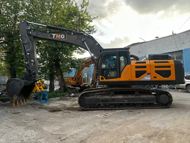 Экскаватор TMG 380 в аренду, Душанбе