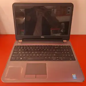 Ноутбук Dell core i5/4200U ram 8g/256ssd видеокарт Gt 8760m 2g, Душанбе