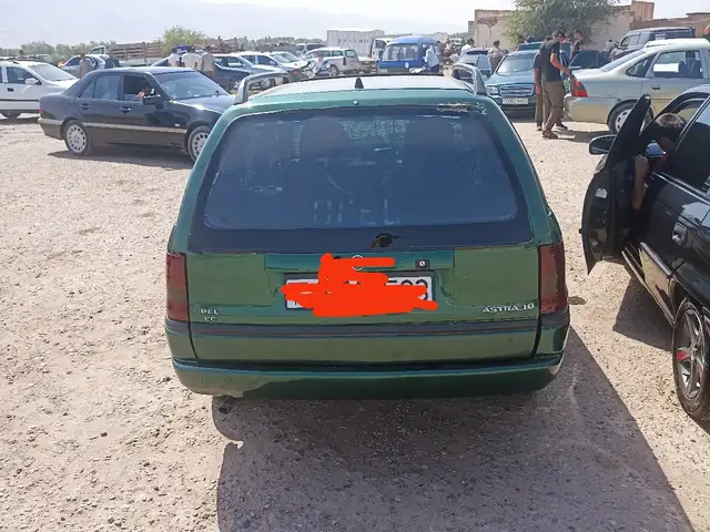 Opel Astra F