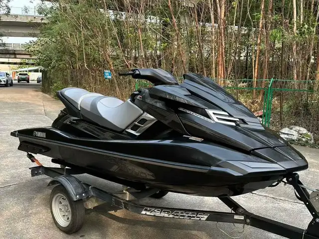 Гидроцикл YAMAHA, Душанбе