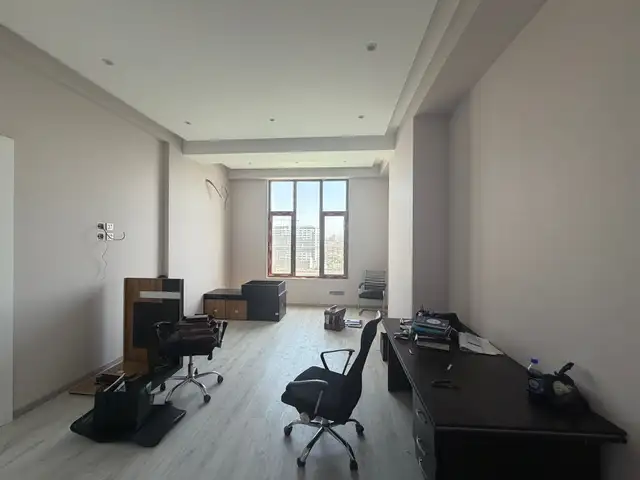 Помещение под офис, 40м², улица Сирдаринский, Худжанд
