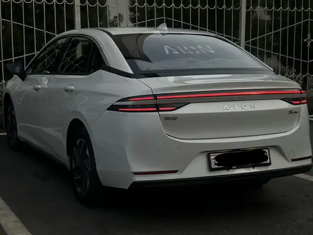GAC Aion S Plus