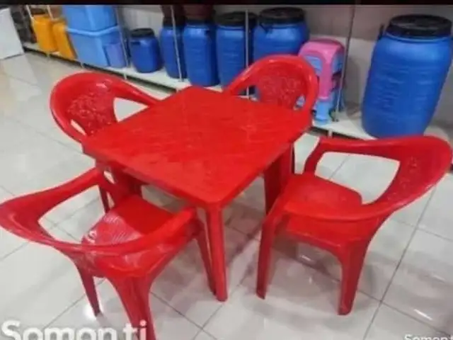 Стол и стулья, Душанбе
