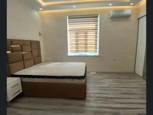 3-комн. квартира, 3 этаж, 116 м², автовакзал, Худжанд