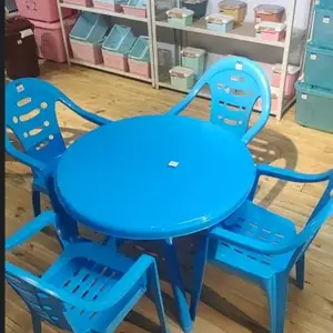 Стол и стулья, Душанбе