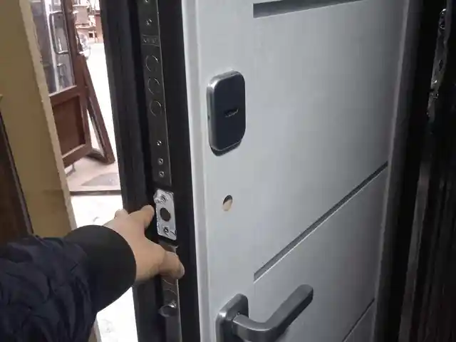 Дверь 86.2, Душанбе