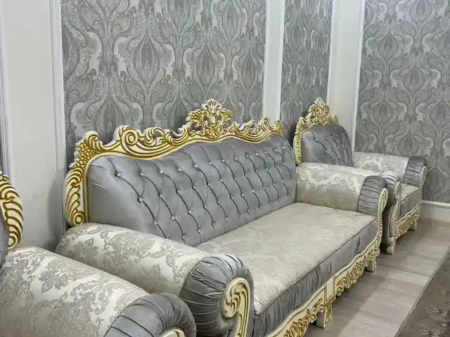 Диван с креслами, Душанбе