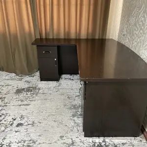 Стол для офиса, Худжанд