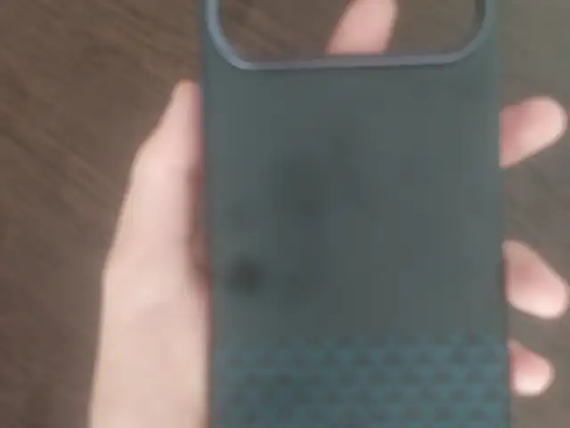 Чехол Apple iPhone 17 Pro Max, Исфара