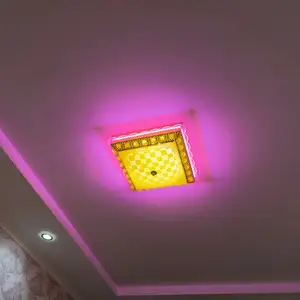 Люстраи тиллоранг, Душанбе
