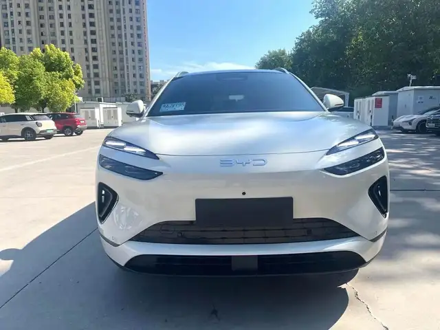 BYD Sea Lion 06