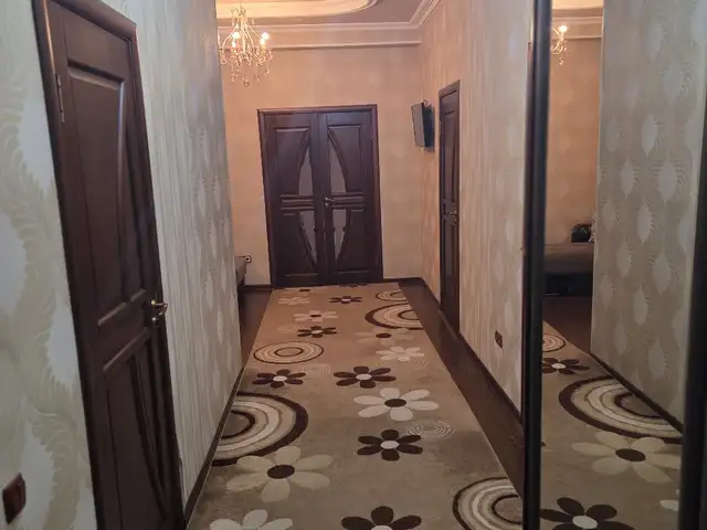 2-комн. квартира, 8 этаж, 101м², Исмоили Сомони, Душанбе